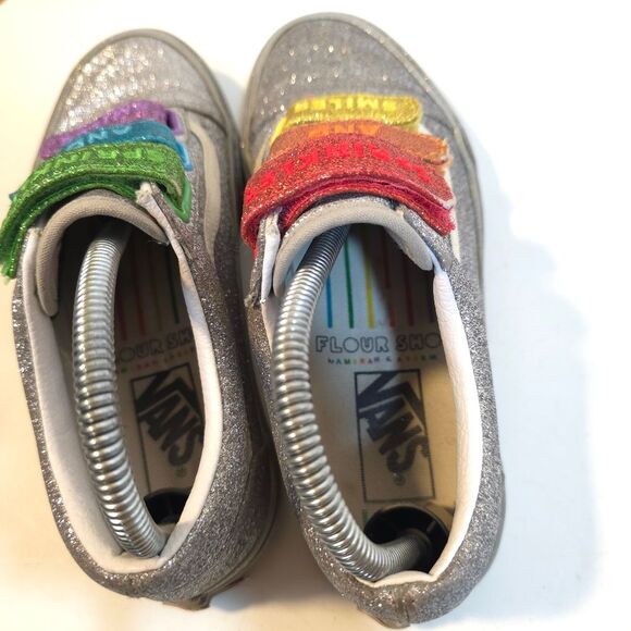 VANS x FLOUR SHOP Sprinkles & Smiles Old Skool V Silver Rainbow Glitter PRIDE Sn - Picture 8 of 12